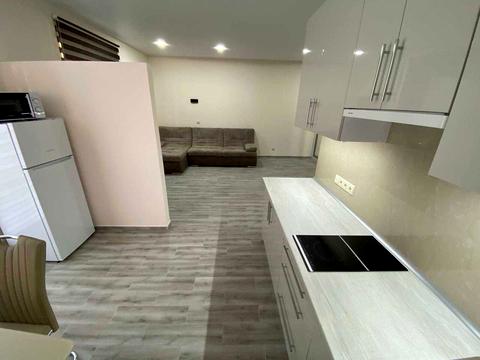 квартира за адресою Лабораторна вул., 31