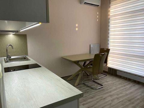 квартира за адресою Лабораторна вул., 31