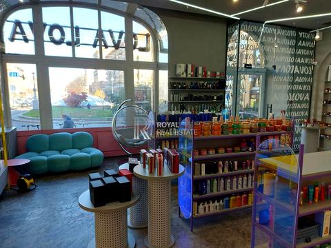 коммерческая по адресу Большая Васильковская ул. (Красноармейская), 1-3