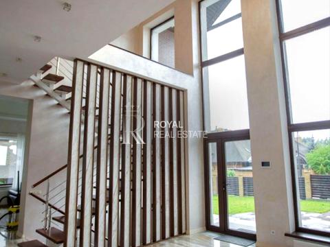 будинок за адресою соснова, 36