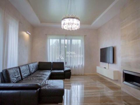 будинок за адресою соснова, 36