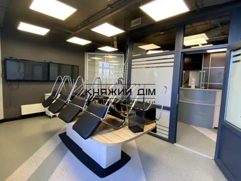 коммерческая по адресу Днепровская набережная ул., 26-Ж
