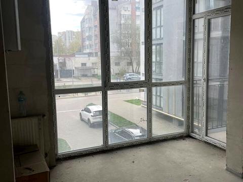 квартира за адресою Роксоляни вул., 87