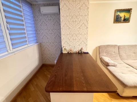 квартира за адресою Лаврська вул. (Січневого Повстання), 4-В