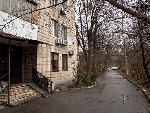 квартира за адресою Лаврська вул. (Січневого Повстання), 4-В