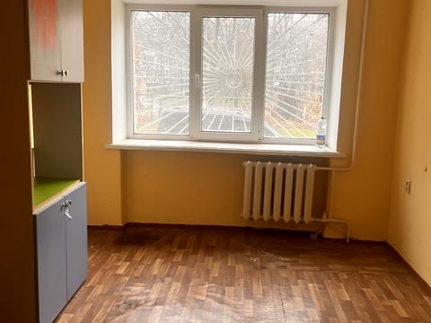 комерційна за адресою Героїв України вул. (Гагаріна), 12а