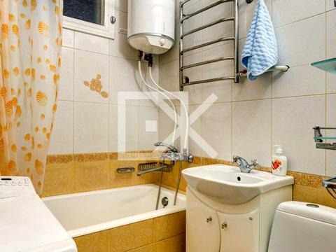 квартира за адресою Соборності просп. (Возз'єднання), 26/2