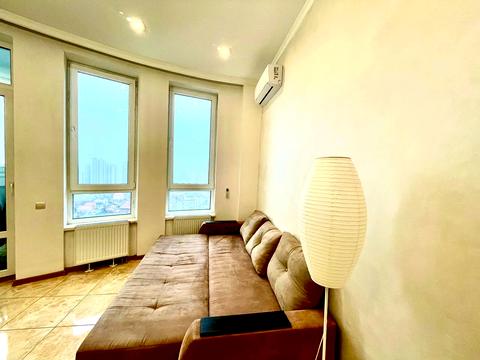 квартира за адресою Миколи Міхновського бульв. (Дружби народів), 14-16