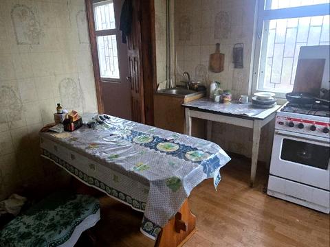 будинок за адресою Київська