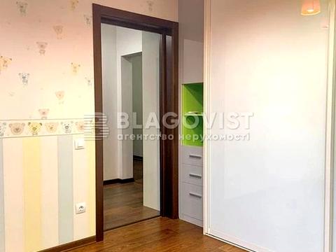 квартира за адресою Автозаводська вул., 71