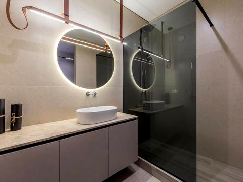 квартира за адресою Андрія Верхогляда вул. (Михайла Драгомирова), 19-А