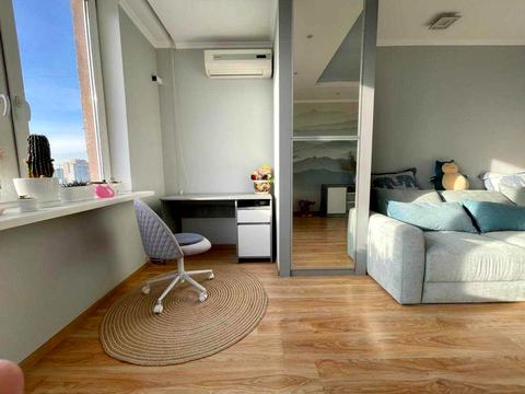 квартира за адресою Олени Пчілки вул., 2