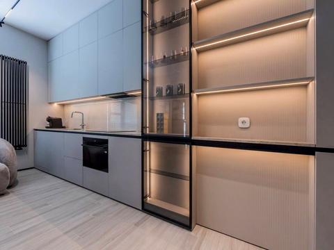 квартира за адресою Андрія Верхогляда вул. (Михайла Драгомирова), 19-А