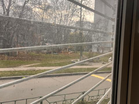 комерційна за адресою Героїв України вул. (Гагаріна), 12а