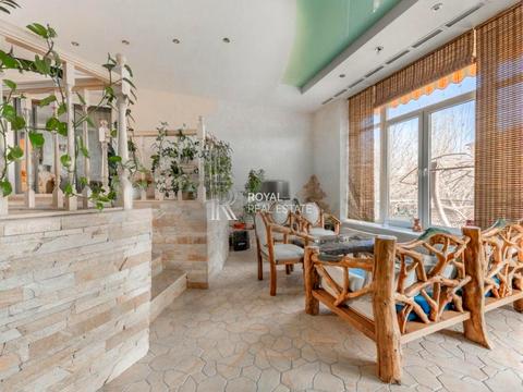 дом по адресу Покровська ул., 27