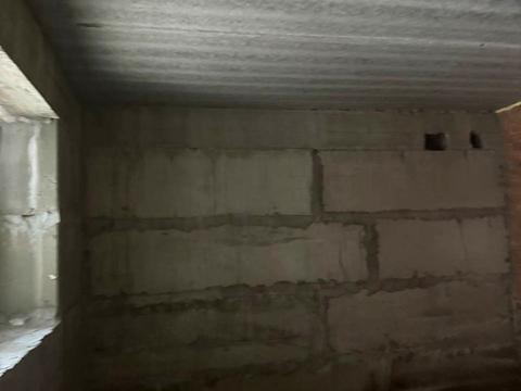 комерційна за адресою Кам'янецька вул., 100/2