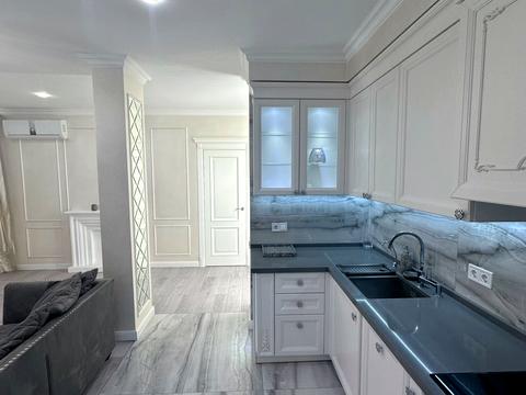 квартира за адресою Регенераторна вул., 4-В