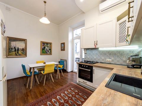 квартира за адресою Євгена Чикаленка вул. (Пушкінська), 28