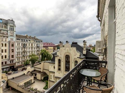 квартира за адресою Євгена Чикаленка вул. (Пушкінська), 28