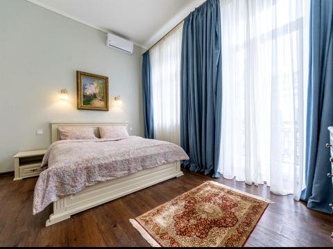 квартира за адресою Євгена Чикаленка вул. (Пушкінська), 28