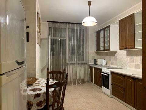 квартира за адресою Саперно-Слобідська вул., 22