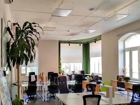 комерційна за адресою Воздвиженська вул., 10