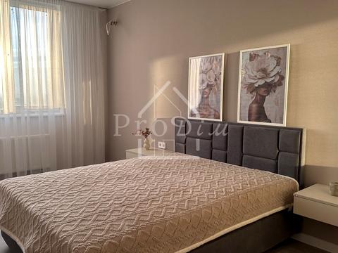 квартира за адресою Київ, Сім'ї Стешенків вул. (Тимофія Строкача), 9