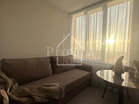 квартира за адресою Київ, Сім'ї Стешенків вул. (Тимофія Строкача), 9