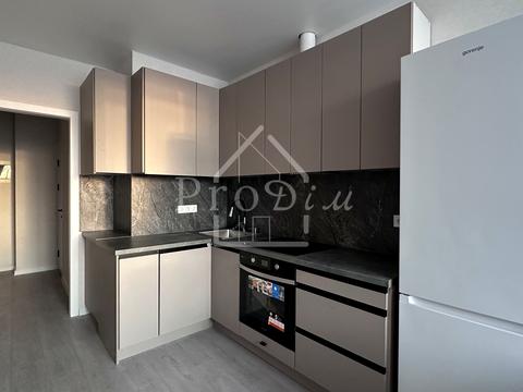 квартира за адресою Київ, Сім'ї Стешенків вул. (Тимофія Строкача), 9