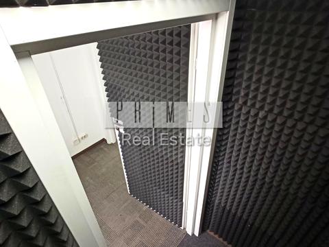 коммерческая по адресу Героїв Космосу ул., 4