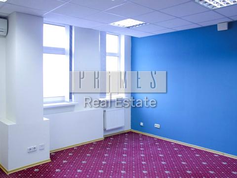 коммерческая по адресу Героїв Космосу ул., 9