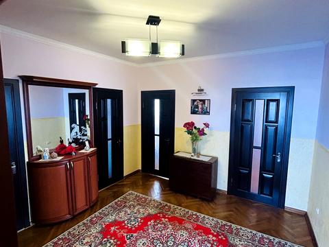 будинок за адресою Франка