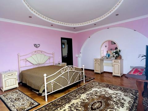 будинок за адресою Франка