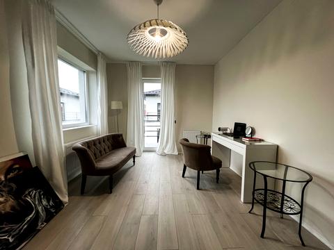 будинок за адресою Тиха вул.