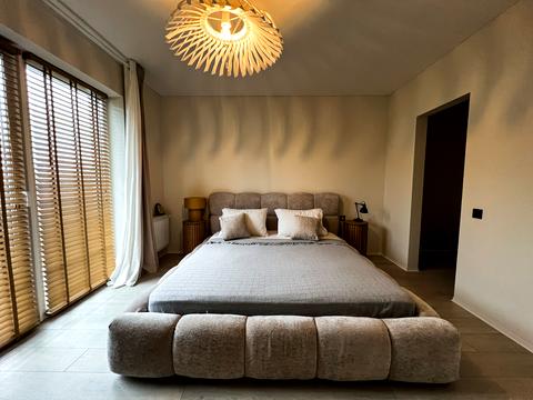 будинок за адресою Тиха вул.