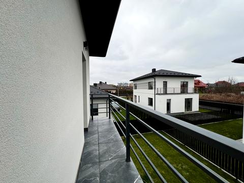 будинок за адресою Тиха вул.