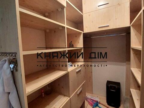 квартира за адресою Стадіонна вул., 14