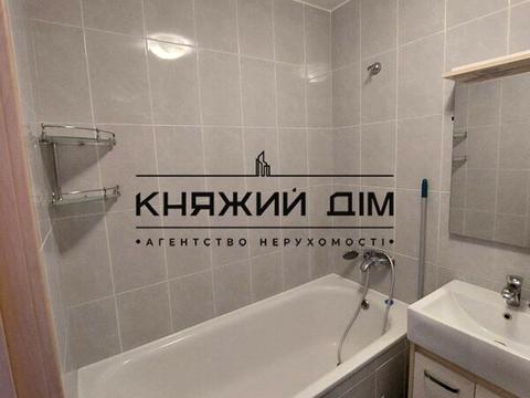 квартира за адресою Стадіонна вул., 14
