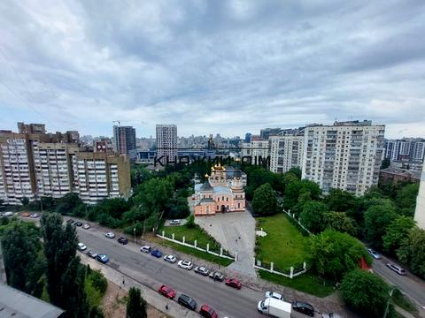 квартира за адресою Стадіонна вул., 14