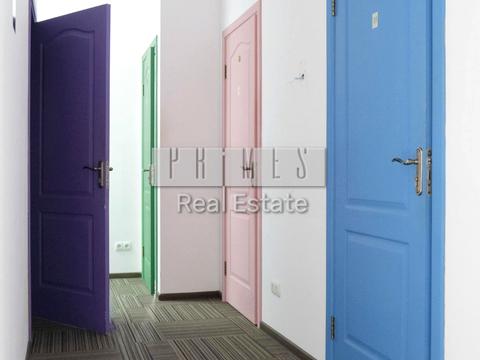 коммерческая по адресу Героїв Космосу ул., 4