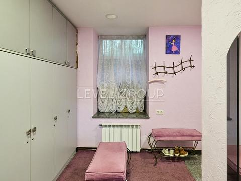 коммерческая по адресу Шота Руставели ул., 30-Б