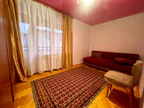 квартира за адресою Торговиця вул., 6