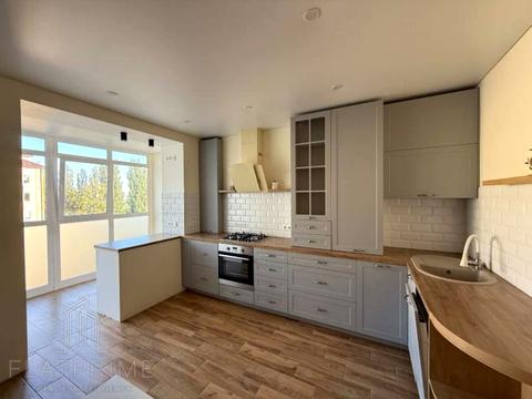 квартира по адресу Академика Лебедева ул., 1