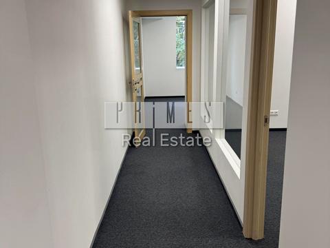 комерційна за адресою Шовковична вул., 42