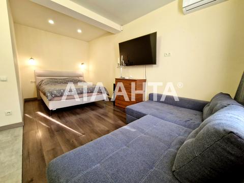 квартира за адресою Подільська вул., 1