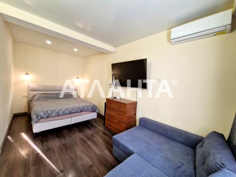 квартира за адресою Подільська вул., 1