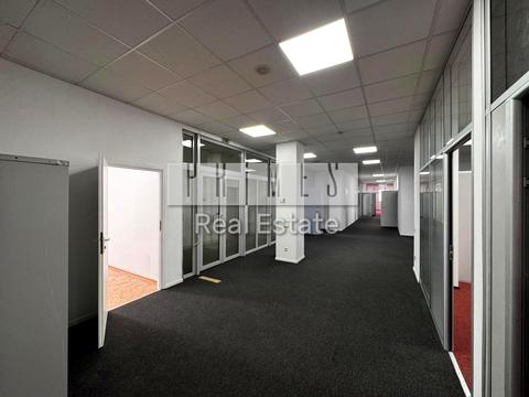 коммерческая по адресу Героїв Космосу ул., 4