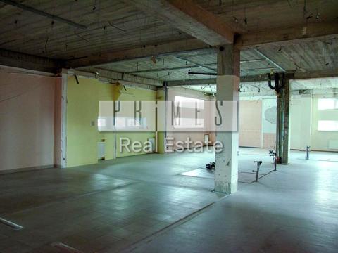 коммерческая по адресу Героїв Космосу ул., 4