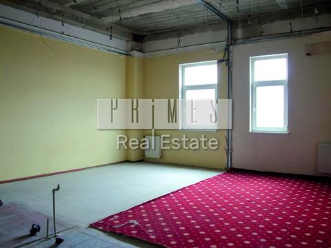 коммерческая по адресу Героїв Космосу ул., 4