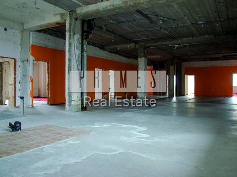 коммерческая по адресу Героїв Космосу ул., 4